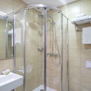 Habitación Estándar con Cama King